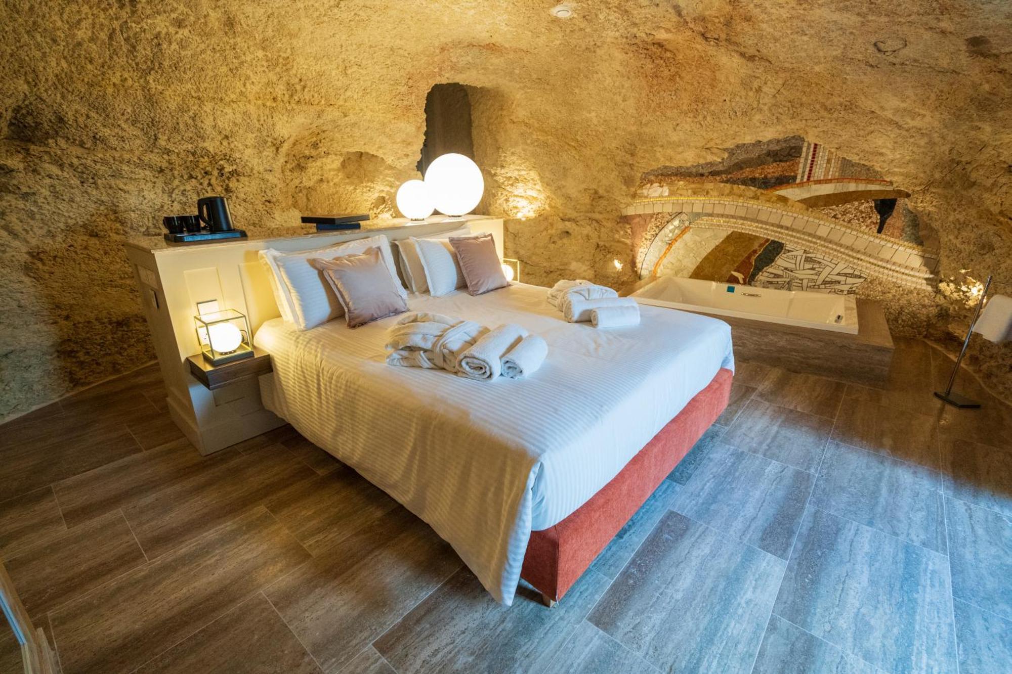 L-Eremita Boutique Hotel Qala Dış mekan fotoğraf