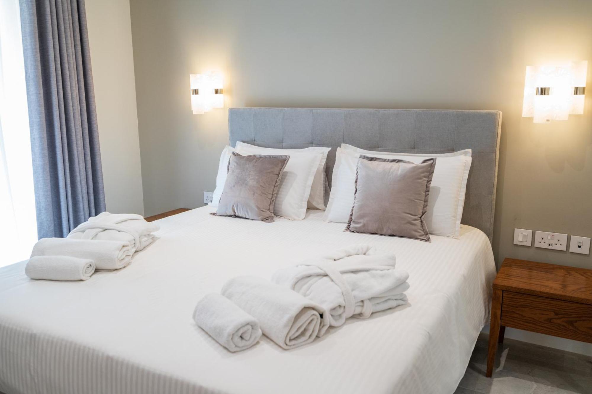L-Eremita Boutique Hotel Qala Dış mekan fotoğraf