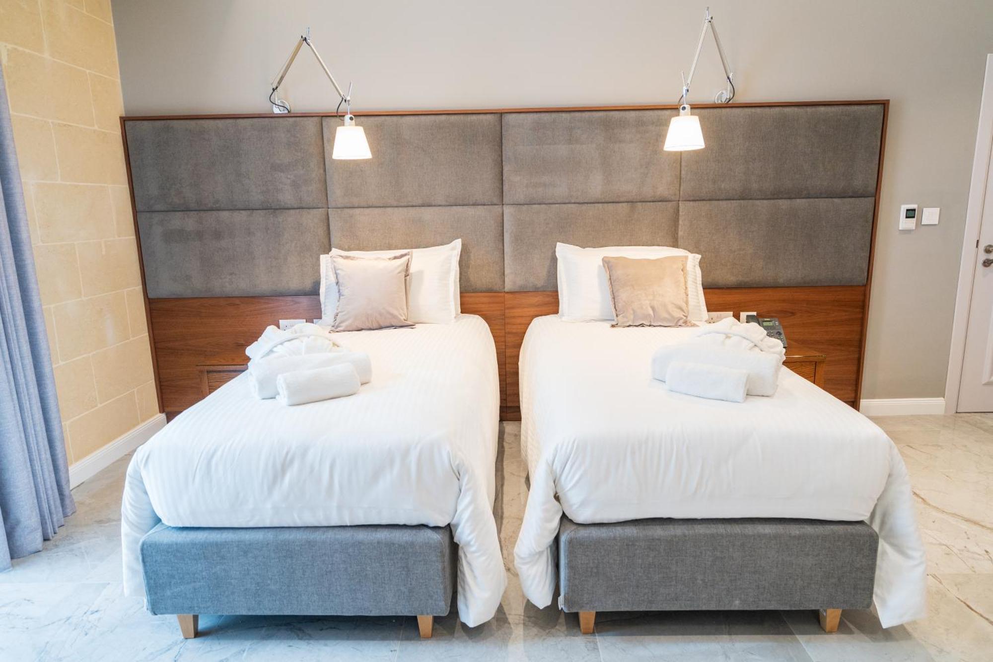 L-Eremita Boutique Hotel Qala Dış mekan fotoğraf